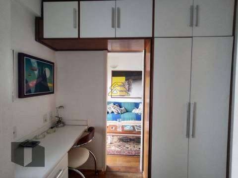 Apartamento à venda com 2 quartos, 70m² - Foto 16