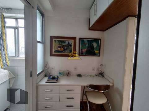 Apartamento à venda com 2 quartos, 70m² - Foto 15