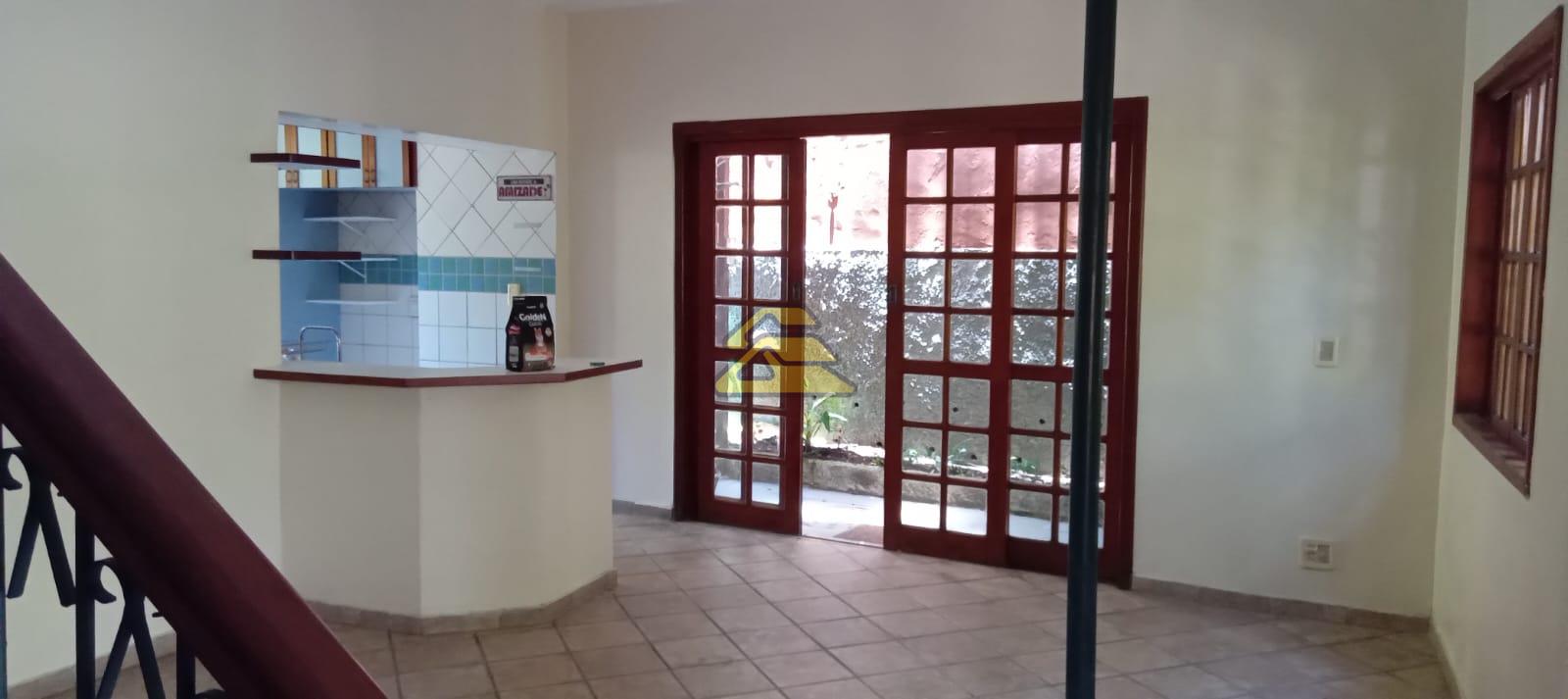 Casa de Vila à venda com 3 quartos, 196m² - Foto 5