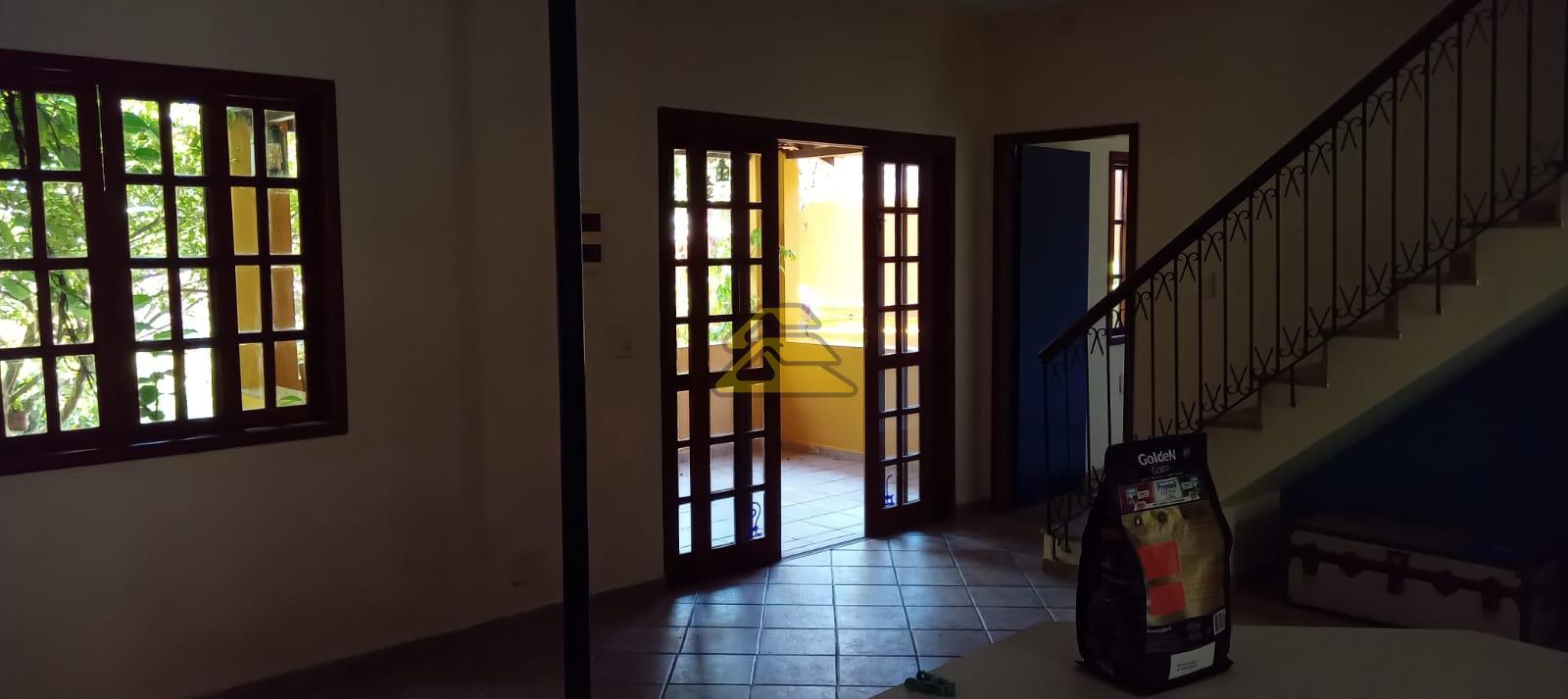 Casa de Vila à venda com 3 quartos, 196m² - Foto 8