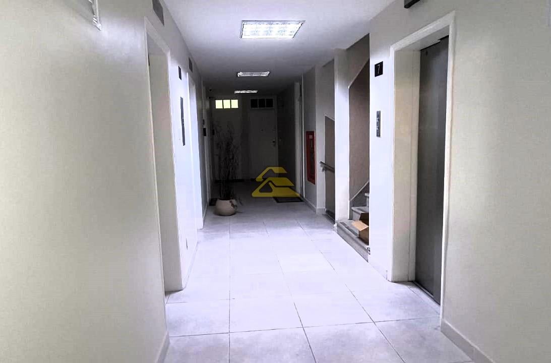 Apartamento à venda com 3 quartos, 102m² - Foto 28