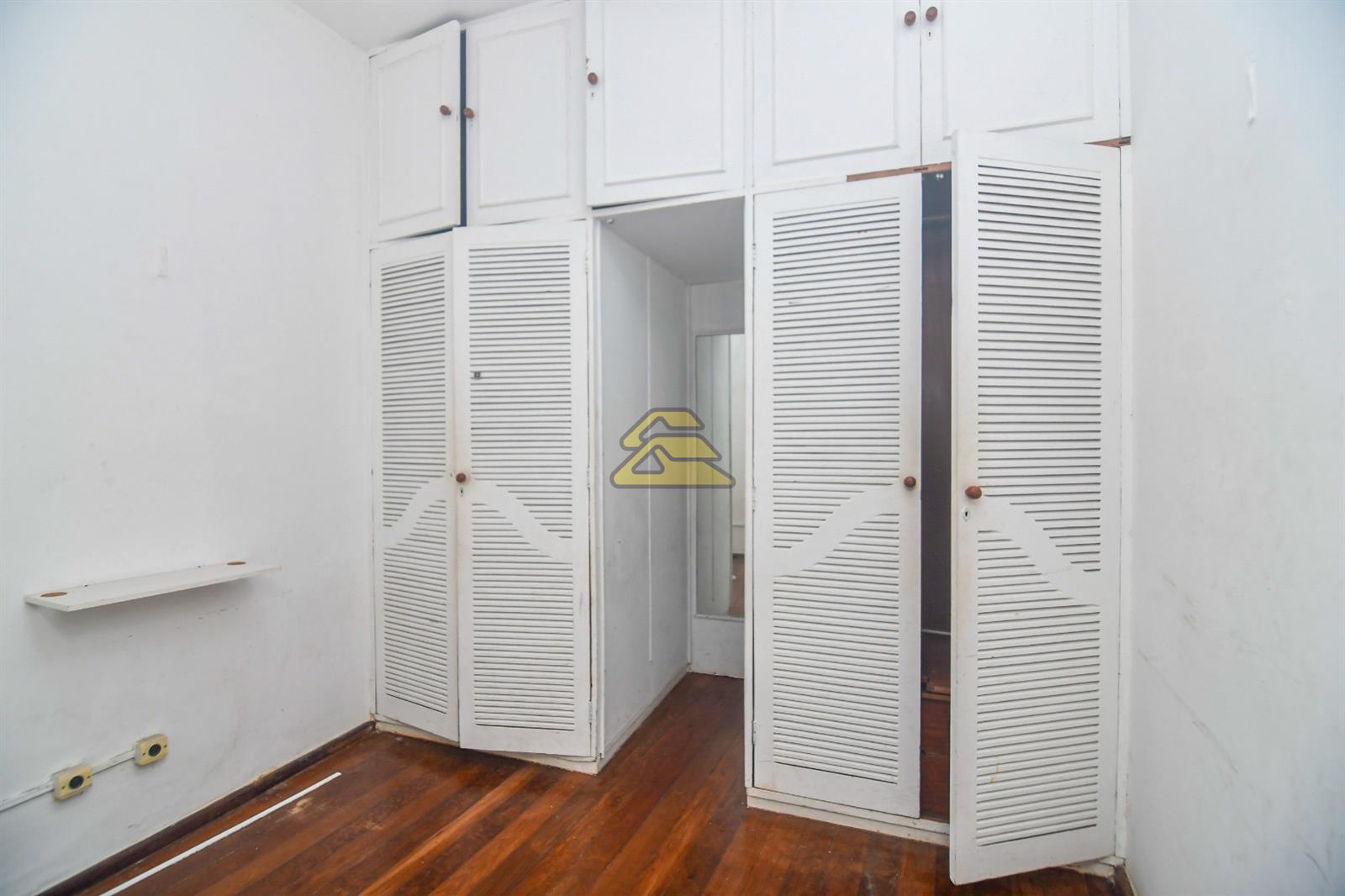 Apartamento à venda com 2 quartos, 62m² - Foto 10