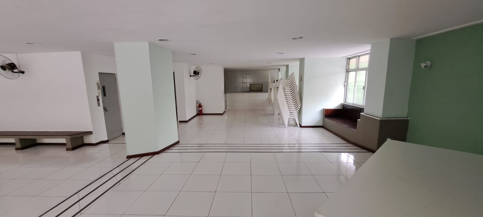 Apartamento à venda com 3 quartos, 93m² - Foto 29