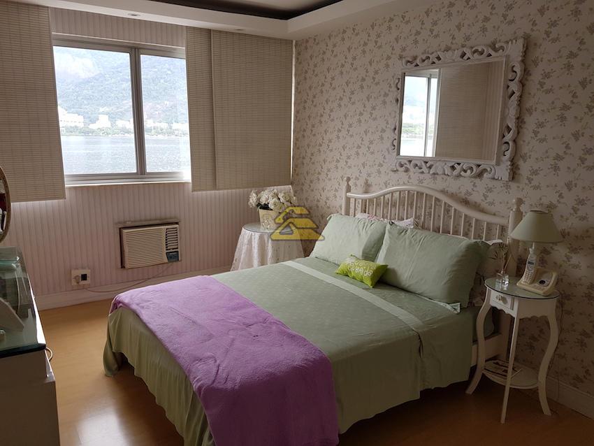 Apartamento à venda com 3 quartos, 185m² - Foto 11