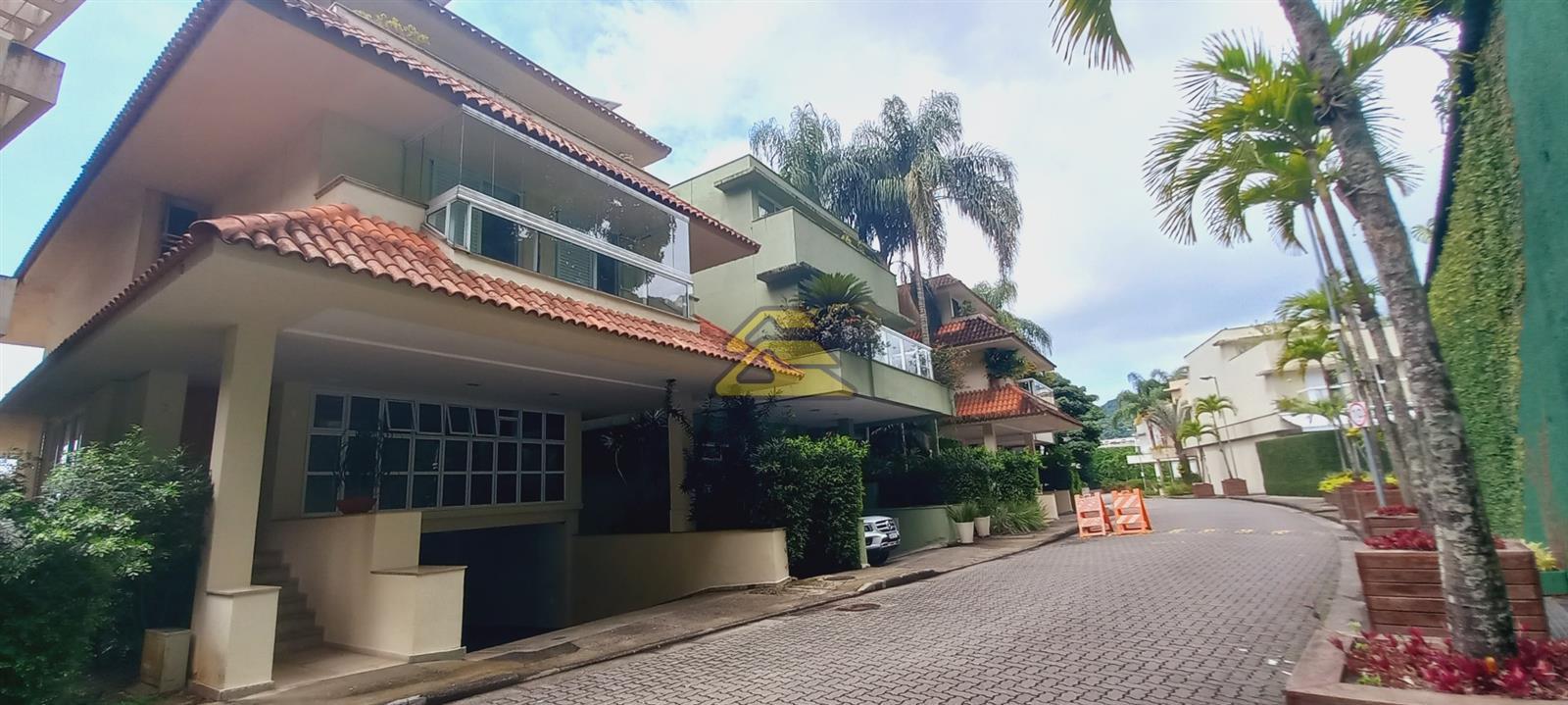 Casa à venda com 4 quartos, 464m² - Foto 31