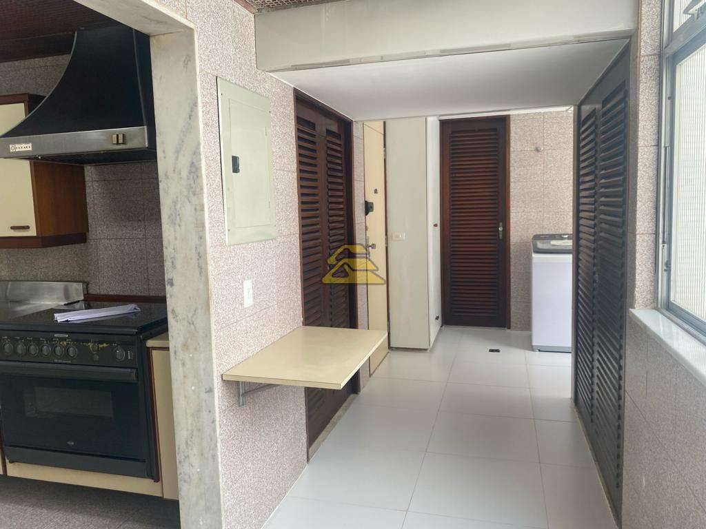 Apartamento à venda com 4 quartos, 286m² - Foto 34