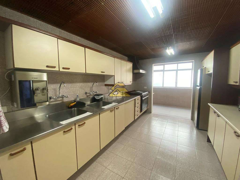 Apartamento à venda com 4 quartos, 286m² - Foto 31