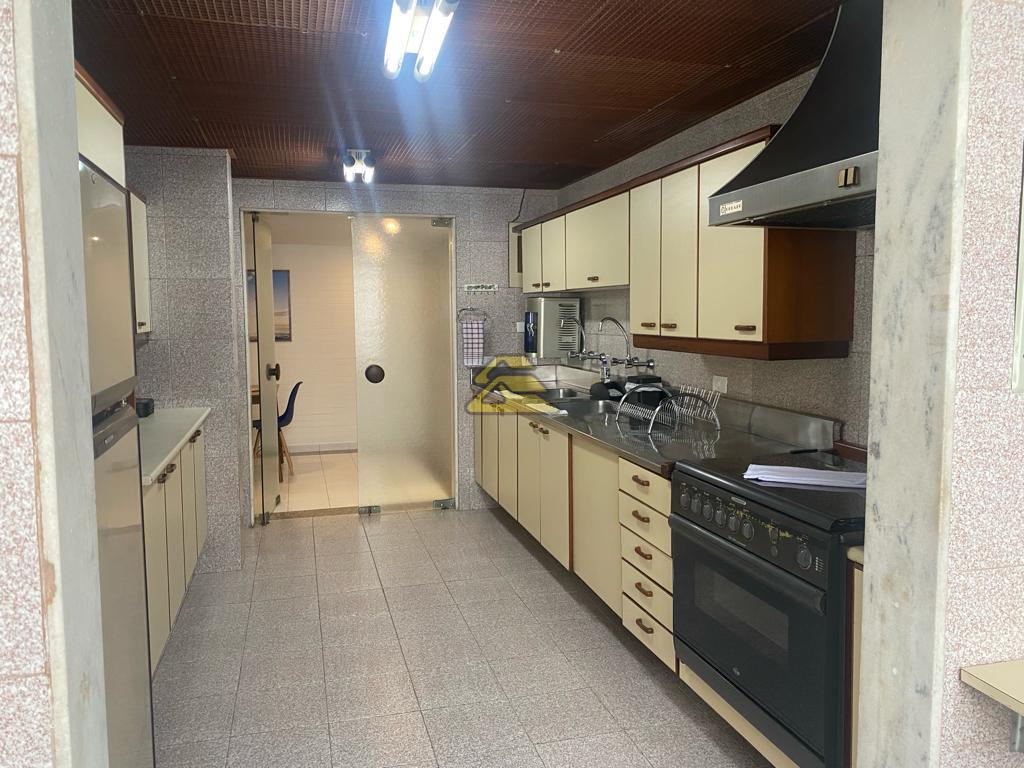 Apartamento à venda com 4 quartos, 286m² - Foto 29