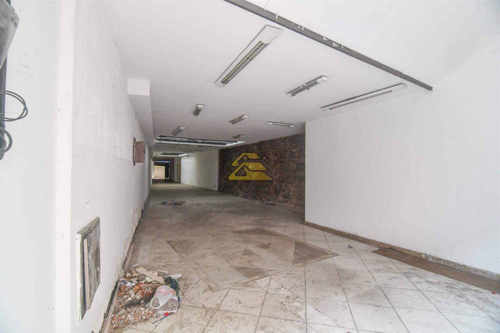 Prédio Inteiro à venda, 574m² - Foto 11