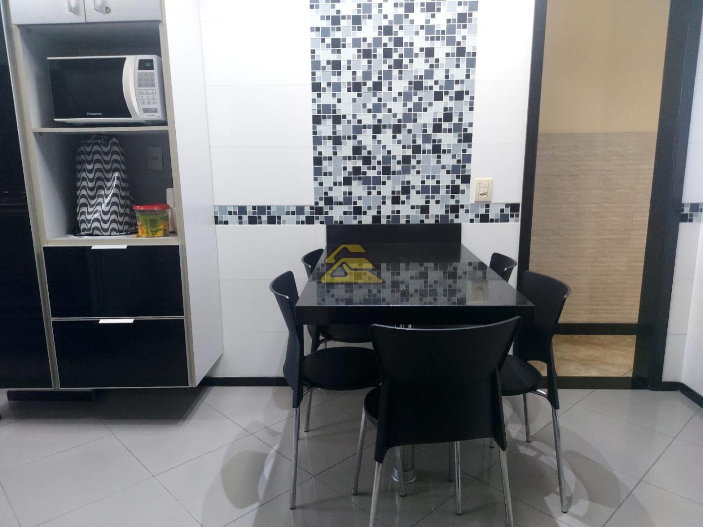 Apartamento à venda com 3 quartos, 150m² - Foto 12