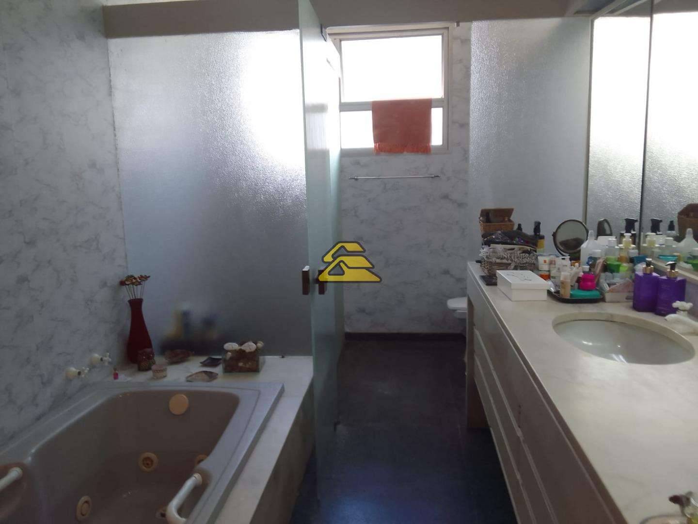 Apartamento à venda com 4 quartos, 280m² - Foto 19