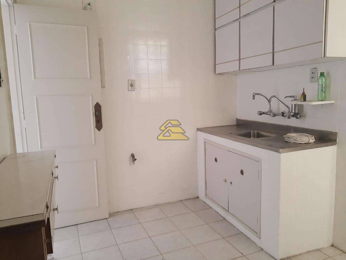 Apartamento à venda com 3 quartos, 83m² - Foto 18