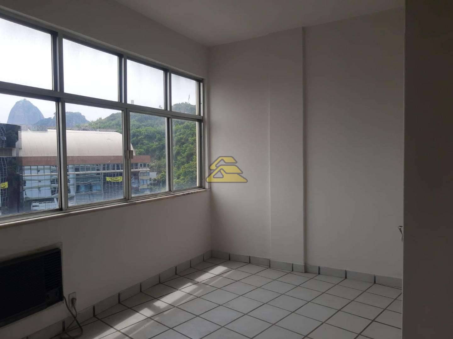 Apartamento à venda com 3 quartos, 83m² - Foto 15