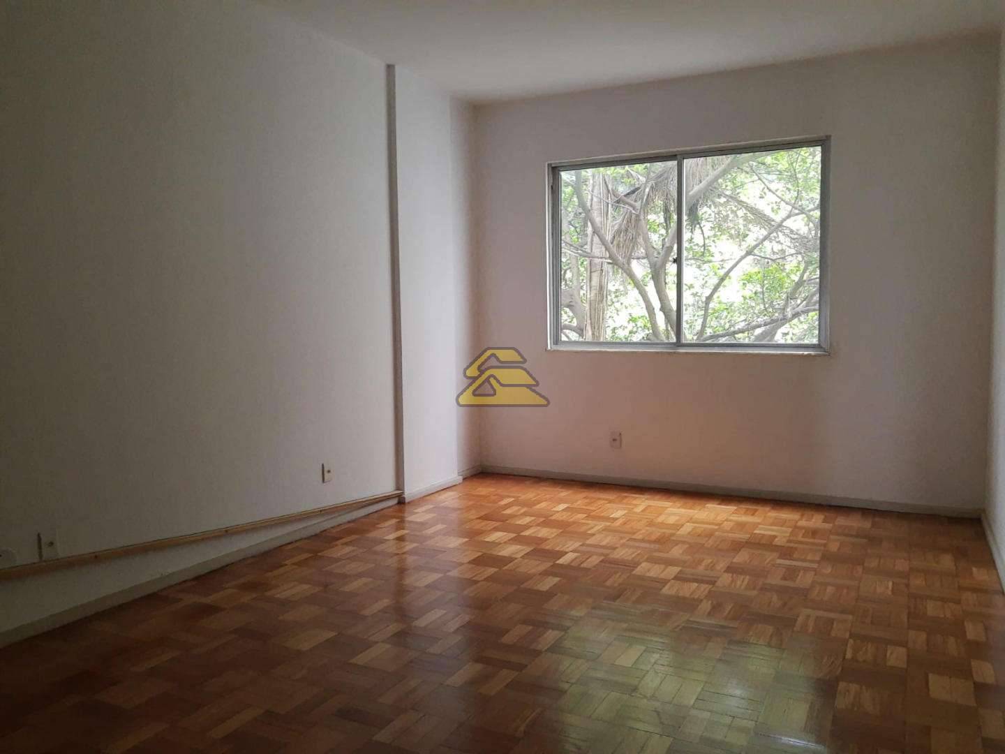 Apartamento à venda com 3 quartos, 206m² - Foto 10