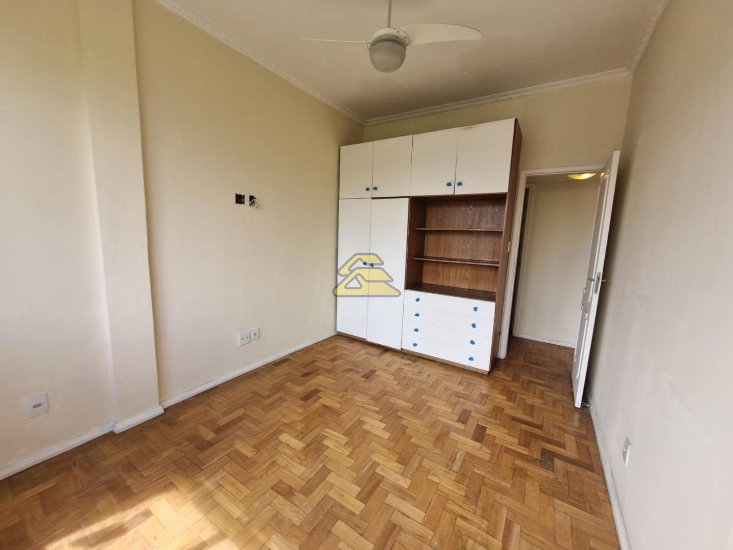 Apartamento à venda com 3 quartos, 83m² - Foto 10