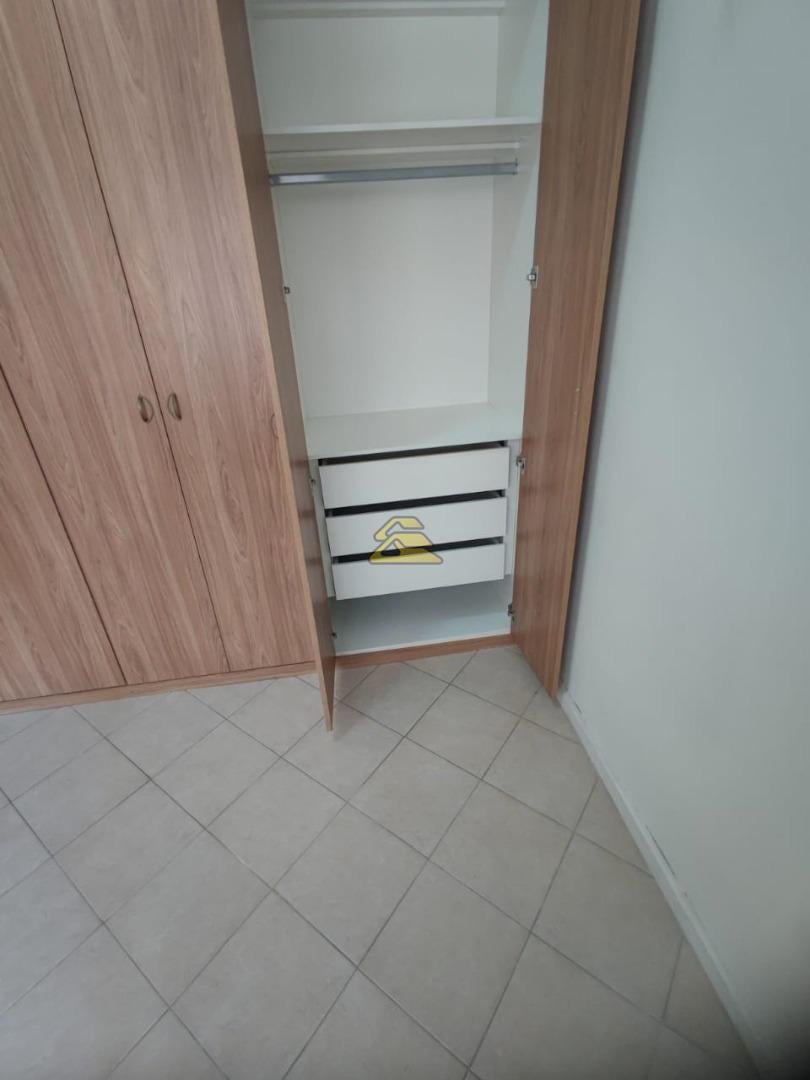 Apartamento à venda com 1 quarto, 31m² - Foto 16