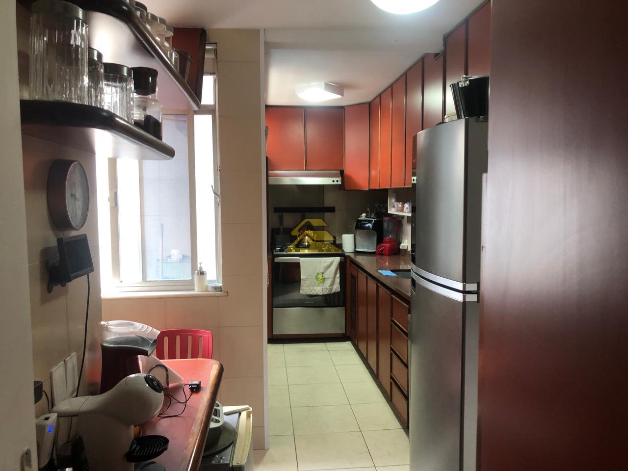 Apartamento à venda com 4 quartos, 175m² - Foto 19