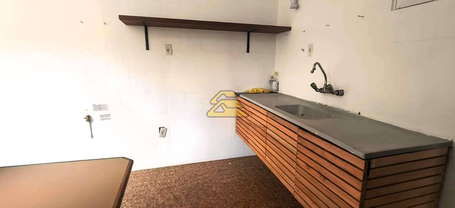 Apartamento à venda com 2 quartos, 65m² - Foto 13