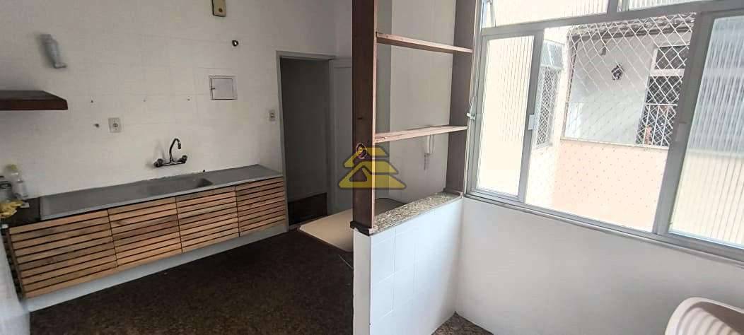 Apartamento à venda com 2 quartos, 65m² - Foto 10