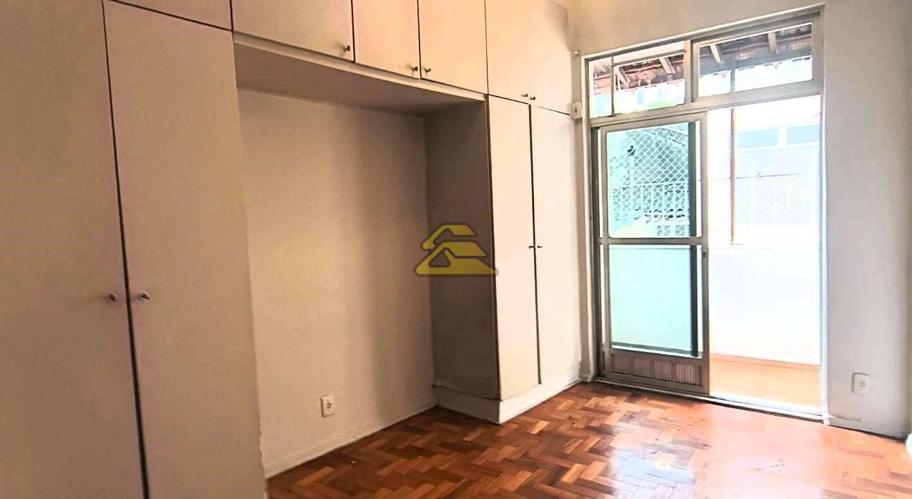 Apartamento à venda com 2 quartos, 65m² - Foto 20