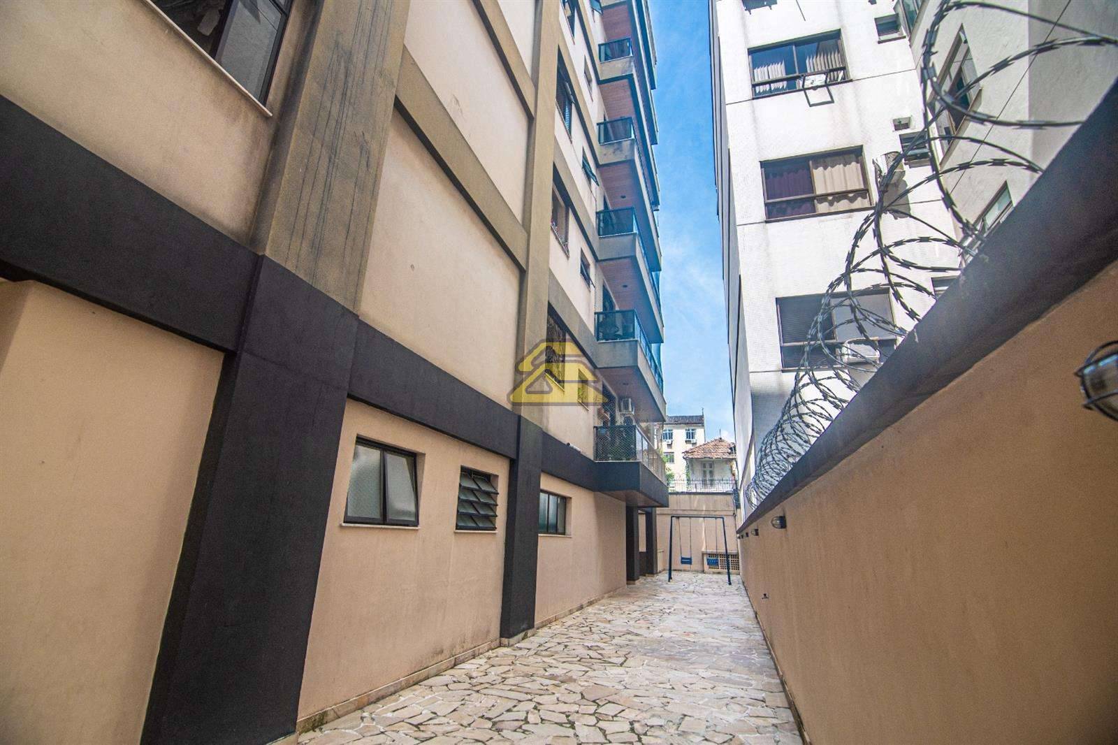 Apartamento à venda com 3 quartos, 192m² - Foto 39