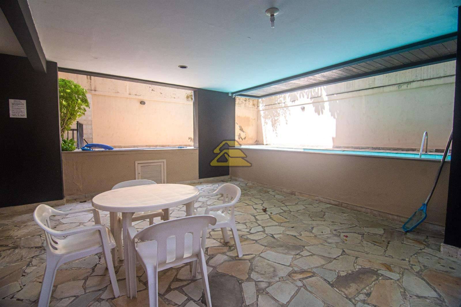 Apartamento à venda com 3 quartos, 192m² - Foto 33