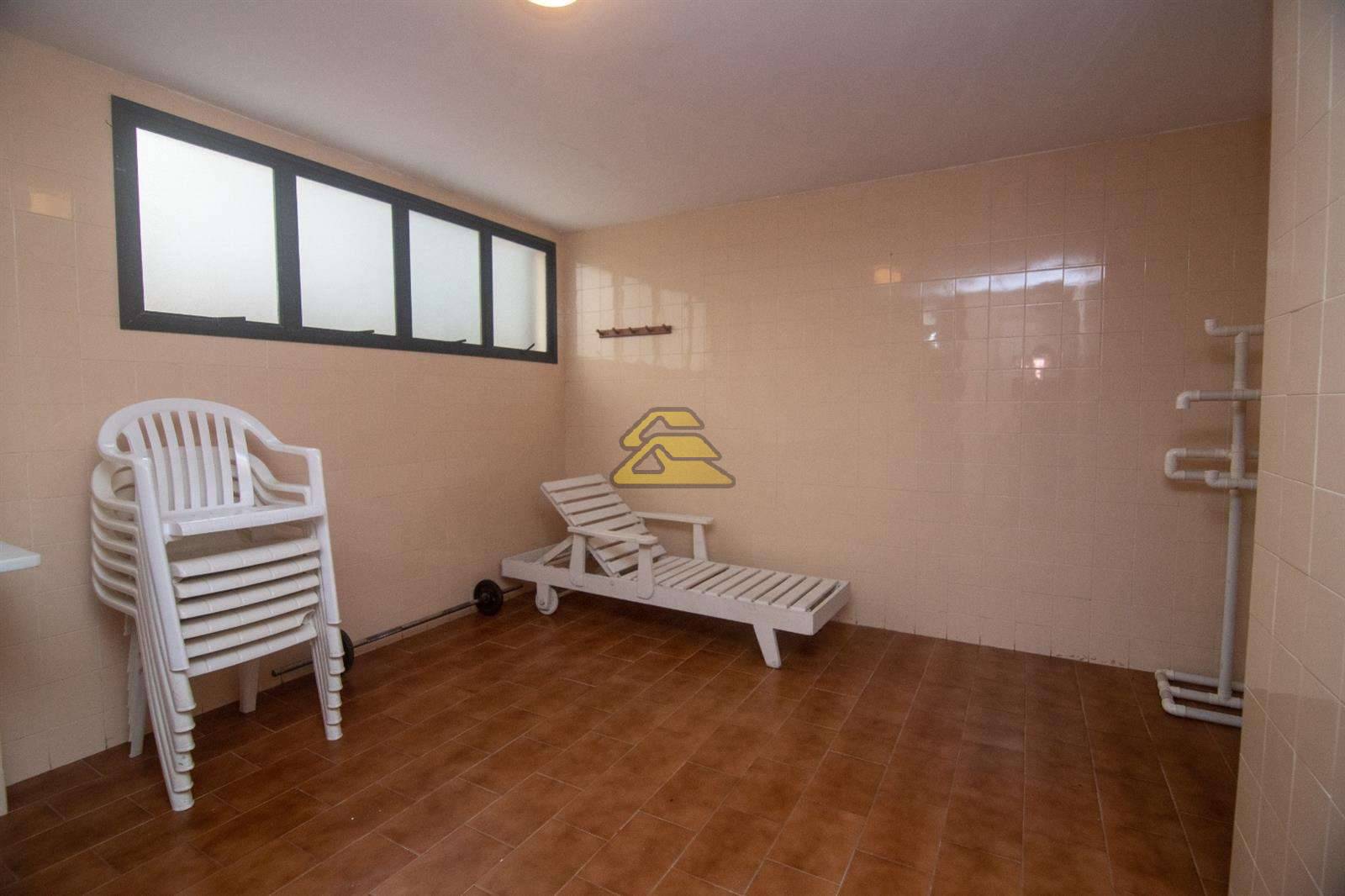 Apartamento à venda com 3 quartos, 192m² - Foto 32