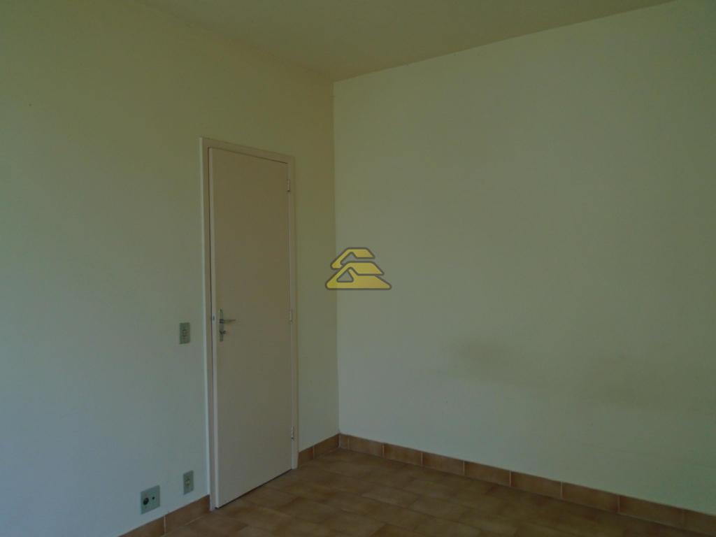 Apartamento para alugar com 2 quartos, 85m² - Foto 8