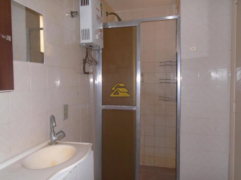 Apartamento para alugar com 2 quartos, 85m² - Foto 13