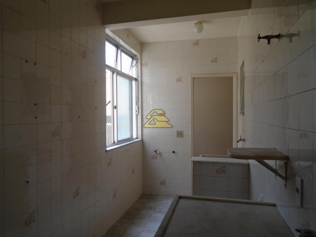 Apartamento para alugar com 2 quartos, 85m² - Foto 14