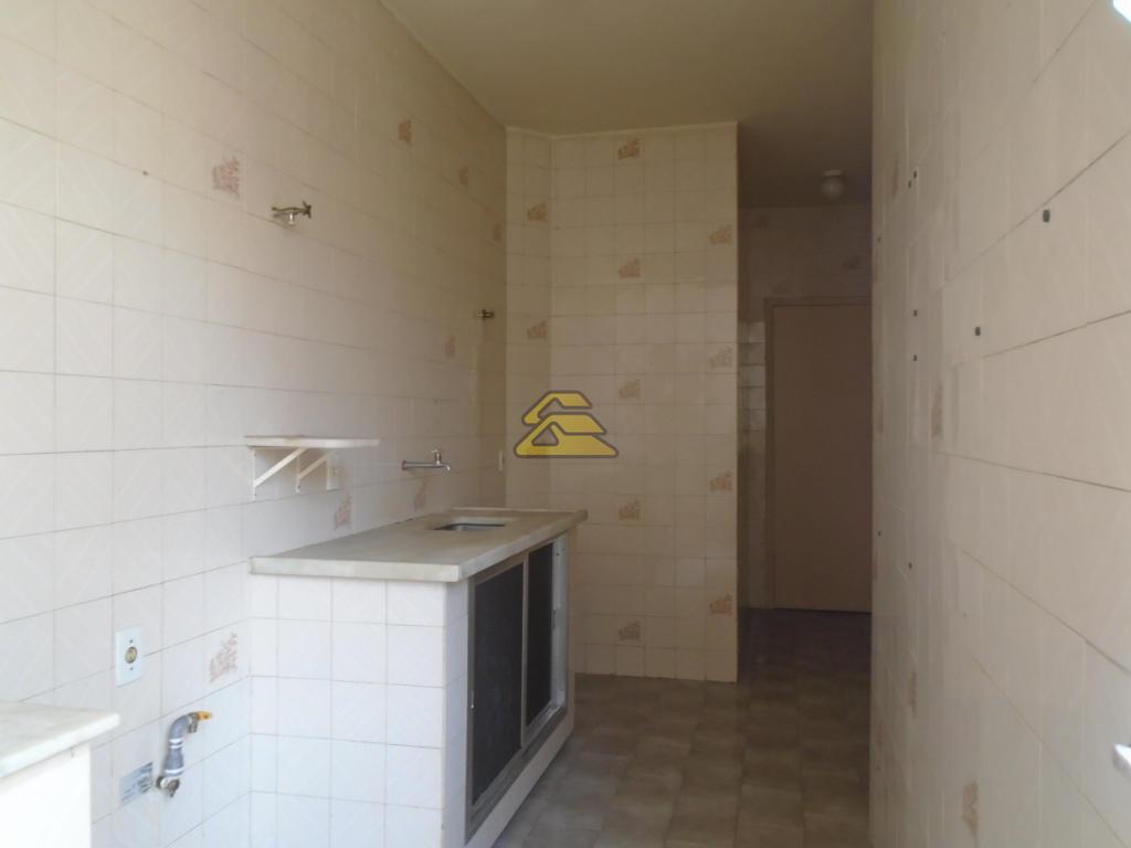 Apartamento para alugar com 2 quartos, 85m² - Foto 16