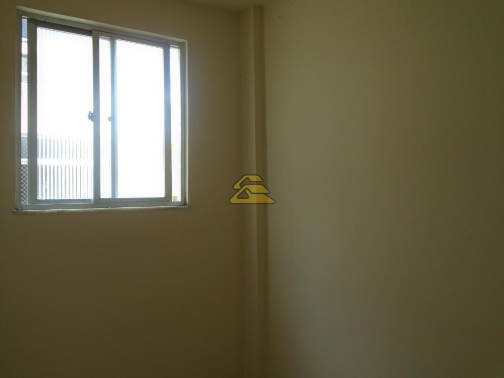 Apartamento para alugar com 2 quartos, 85m² - Foto 18