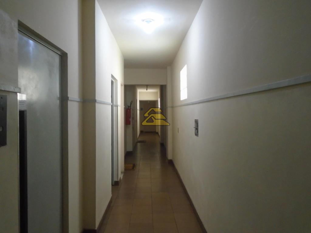 Apartamento para alugar com 2 quartos, 85m² - Foto 24