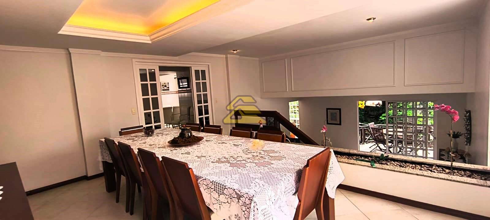 Casa à venda com 4 quartos, 351m² - Foto 20