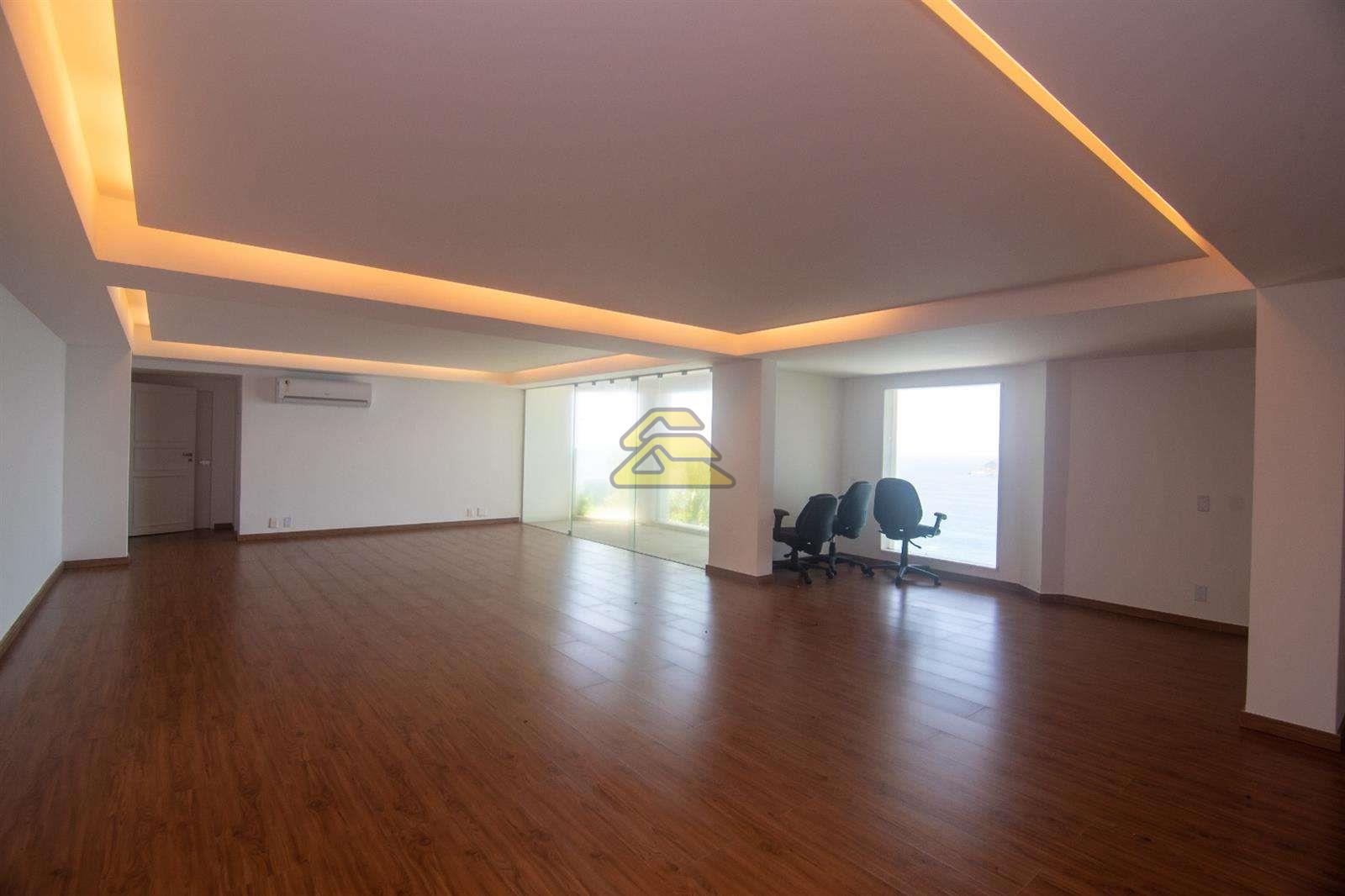 Casa à venda com 4 quartos, 686m² - Foto 5