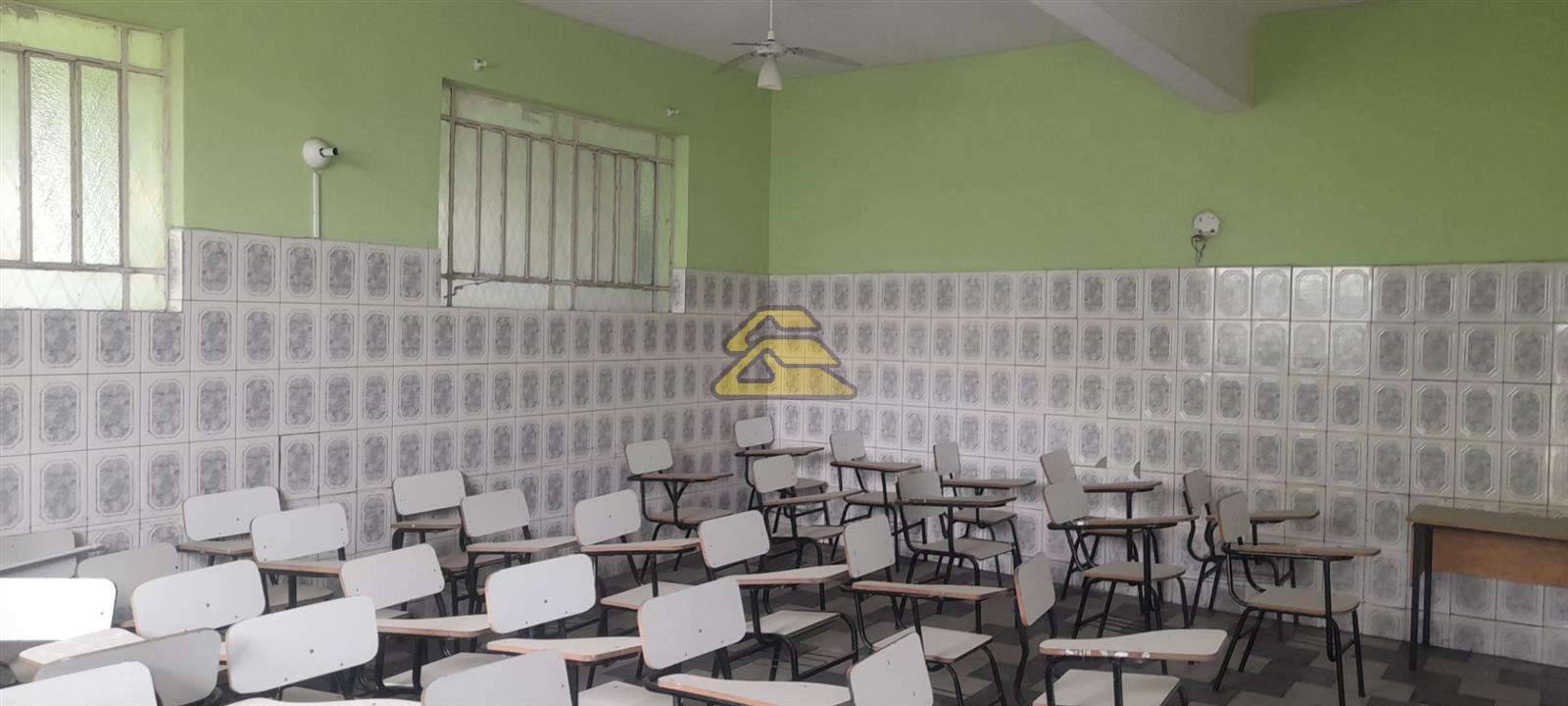 Prédio Inteiro à venda, 1782m² - Foto 19