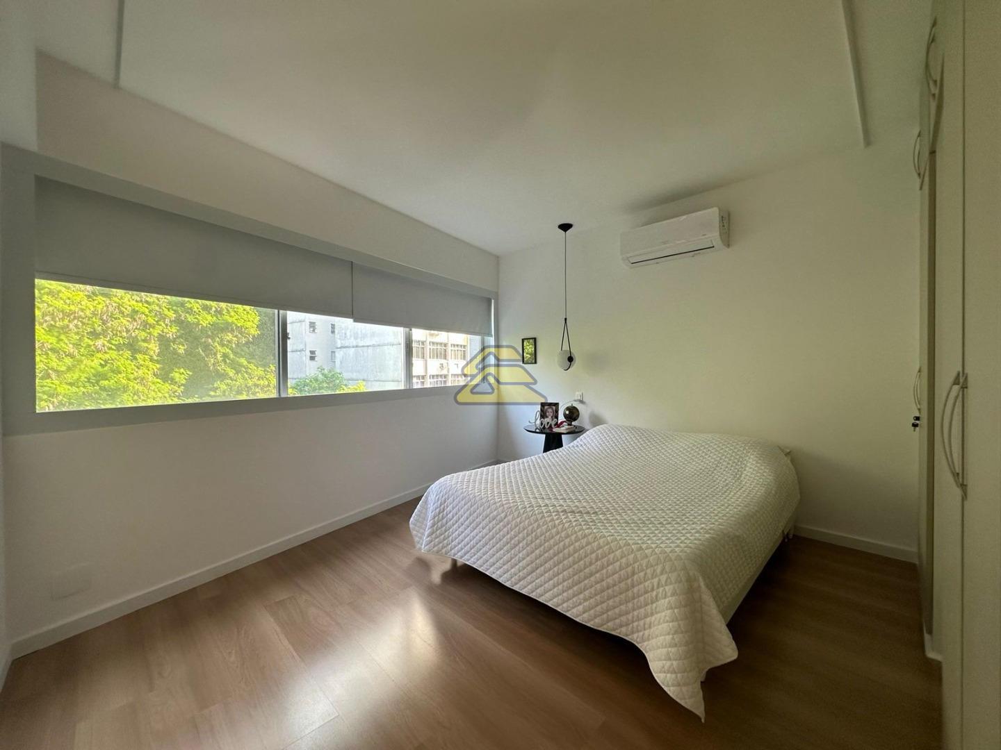 Apartamento à venda com 4 quartos, 246m² - Foto 13