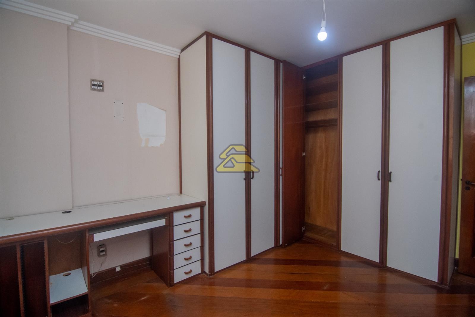 Apartamento à venda com 4 quartos, 169m² - Foto 12