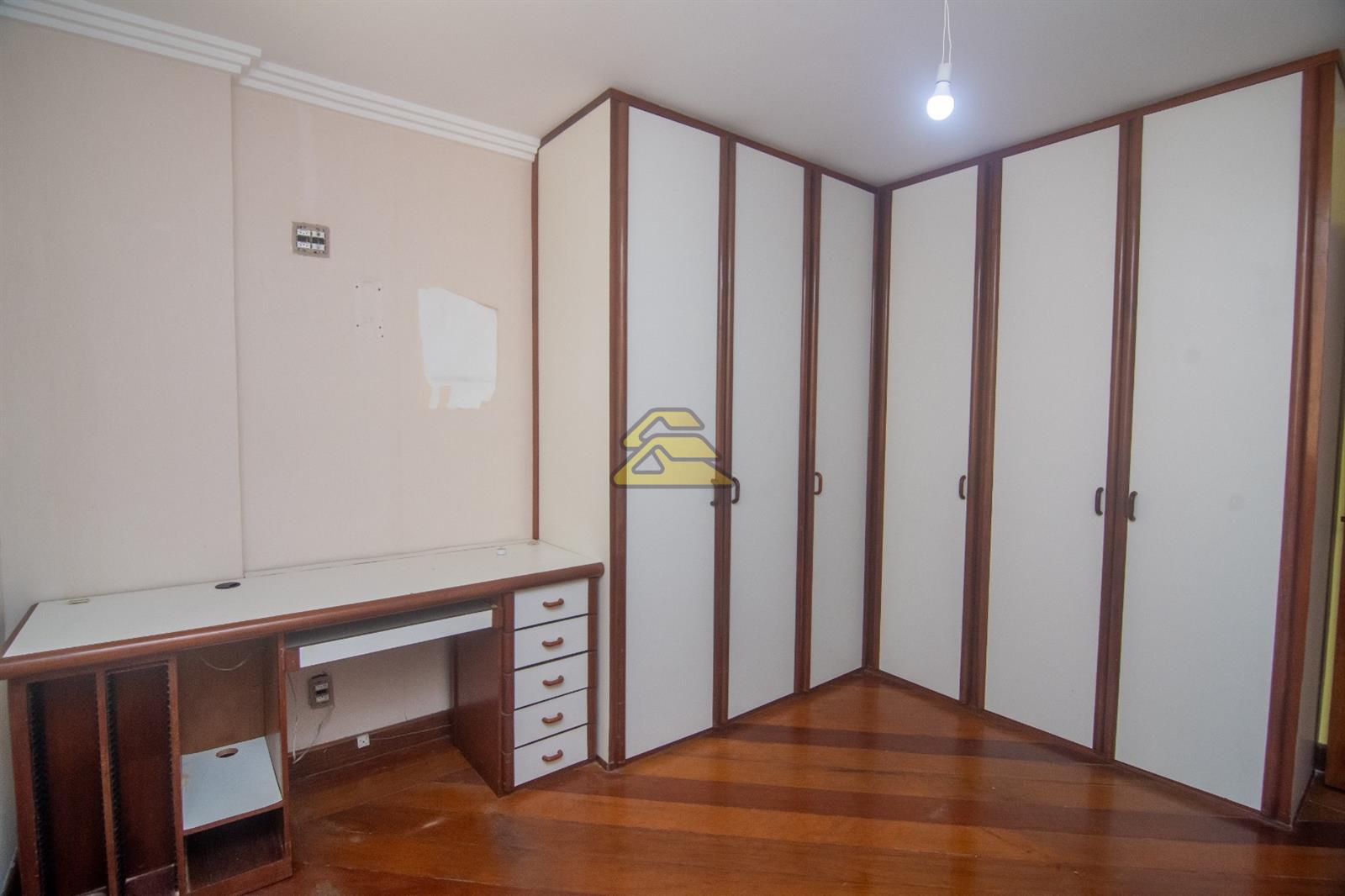 Apartamento à venda com 4 quartos, 169m² - Foto 13