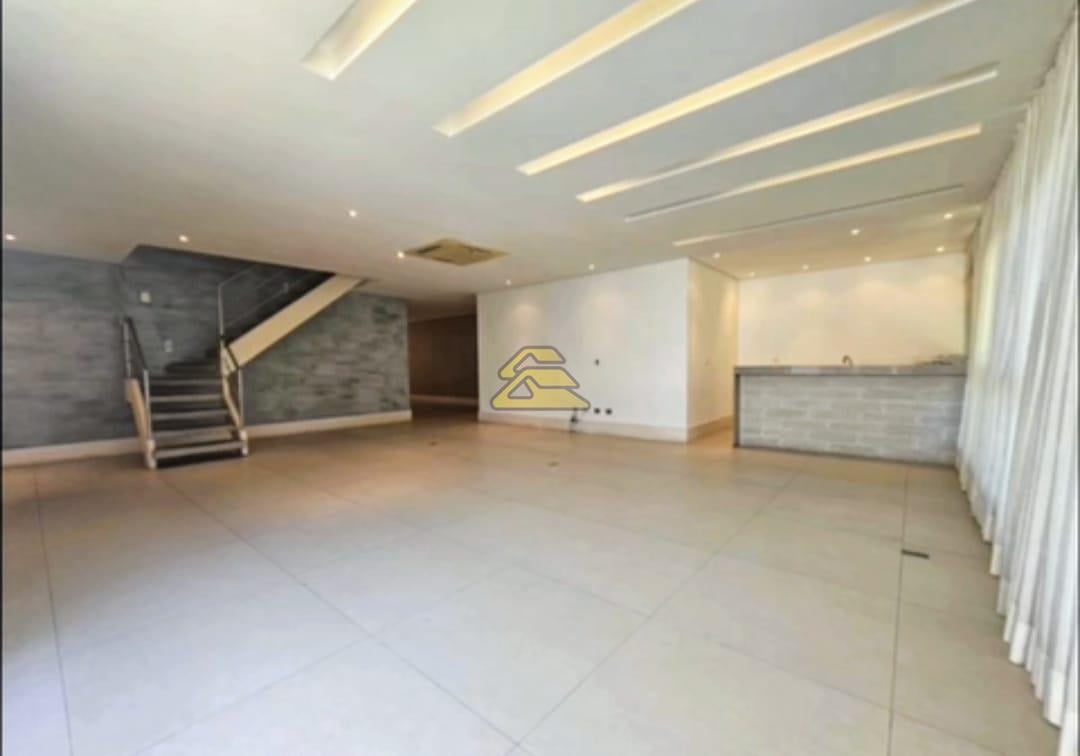 Cobertura à venda com 5 quartos, 517m² - Foto 1