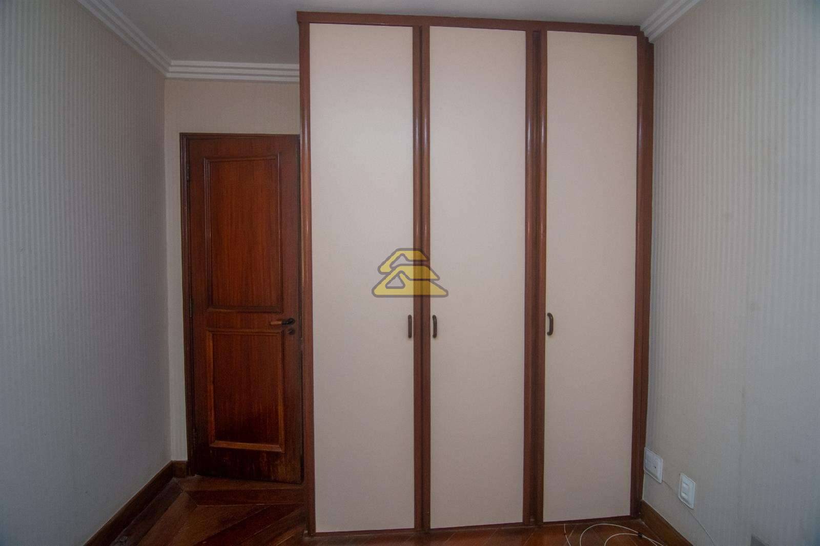 Apartamento à venda com 4 quartos, 169m² - Foto 12