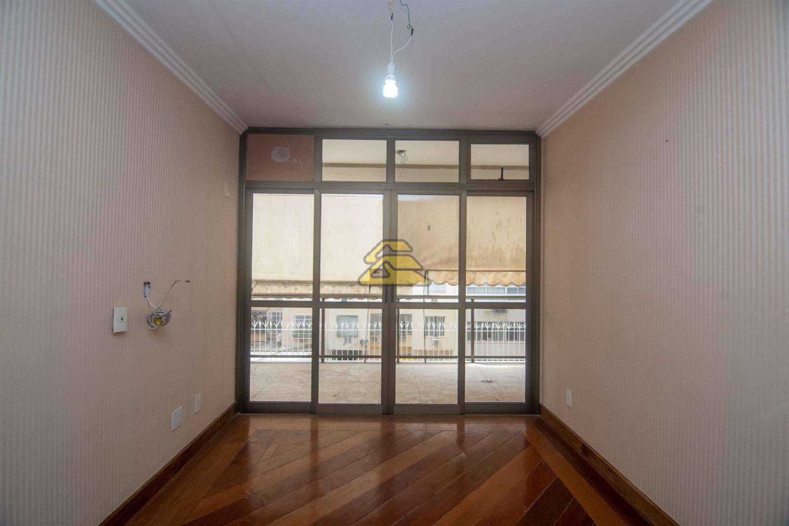 Apartamento à venda com 4 quartos, 169m² - Foto 9