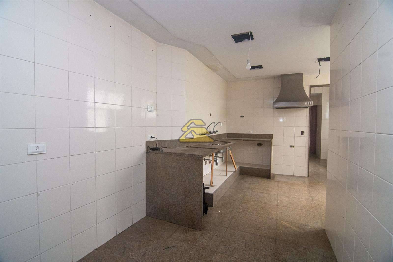 Apartamento à venda com 4 quartos, 169m² - Foto 21