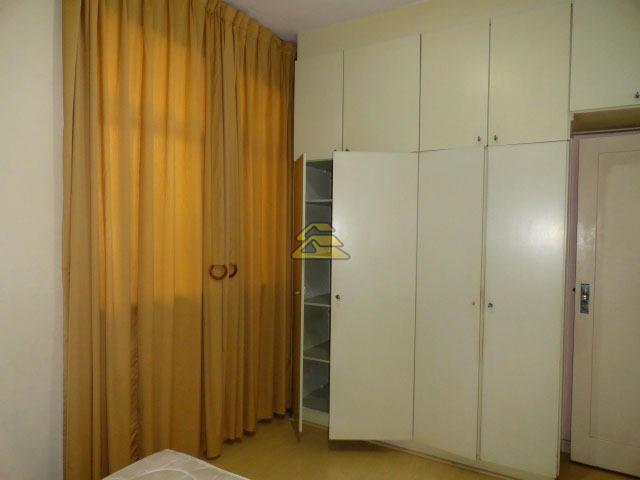 Apartamento à venda com 2 quartos, 76m² - Foto 8