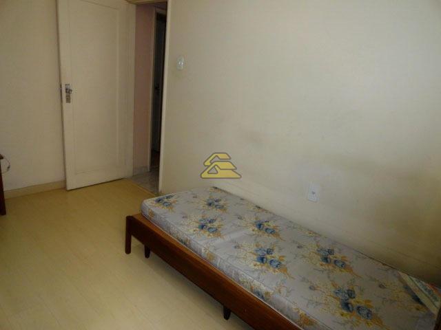 Apartamento à venda com 2 quartos, 76m² - Foto 12