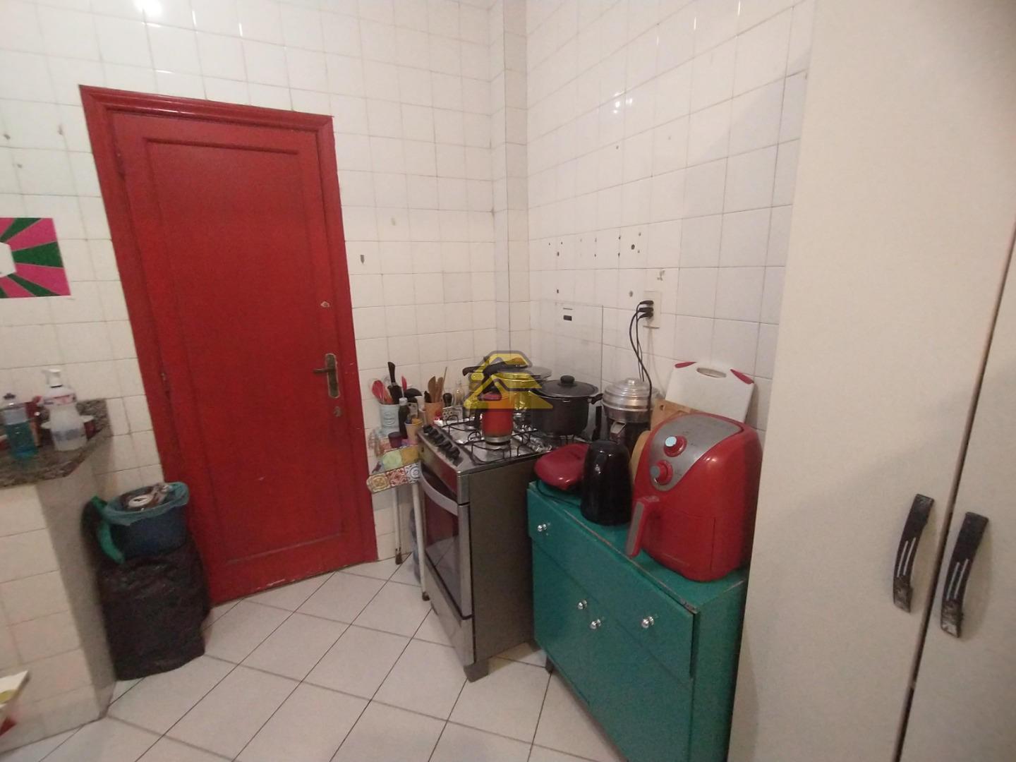 Apartamento à venda com 3 quartos, 96m² - Foto 15