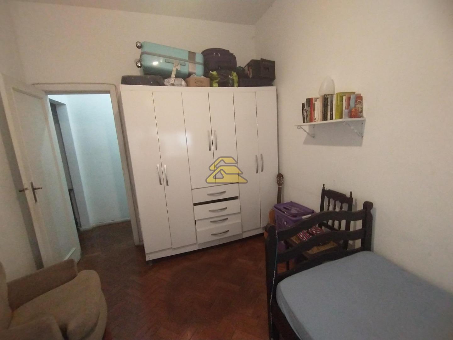 Apartamento à venda com 3 quartos, 96m² - Foto 8