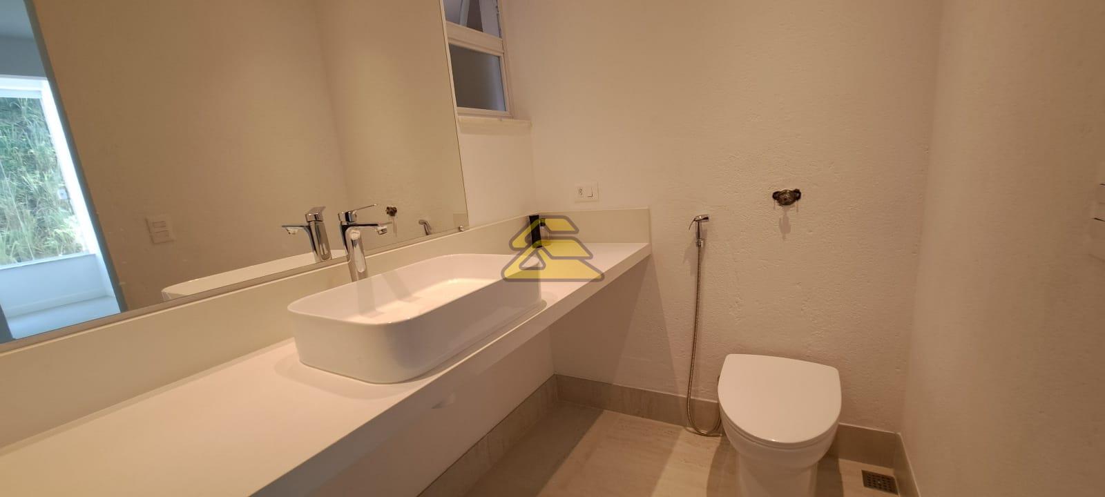 Apartamento à venda com 2 quartos, 61m² - Foto 23