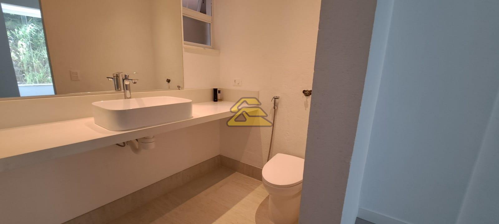 Apartamento à venda com 2 quartos, 61m² - Foto 24