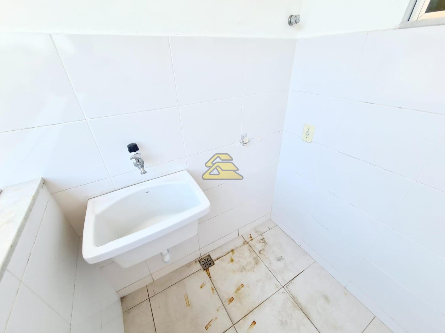 Apartamento à venda com 2 quartos, 67m² - Foto 23